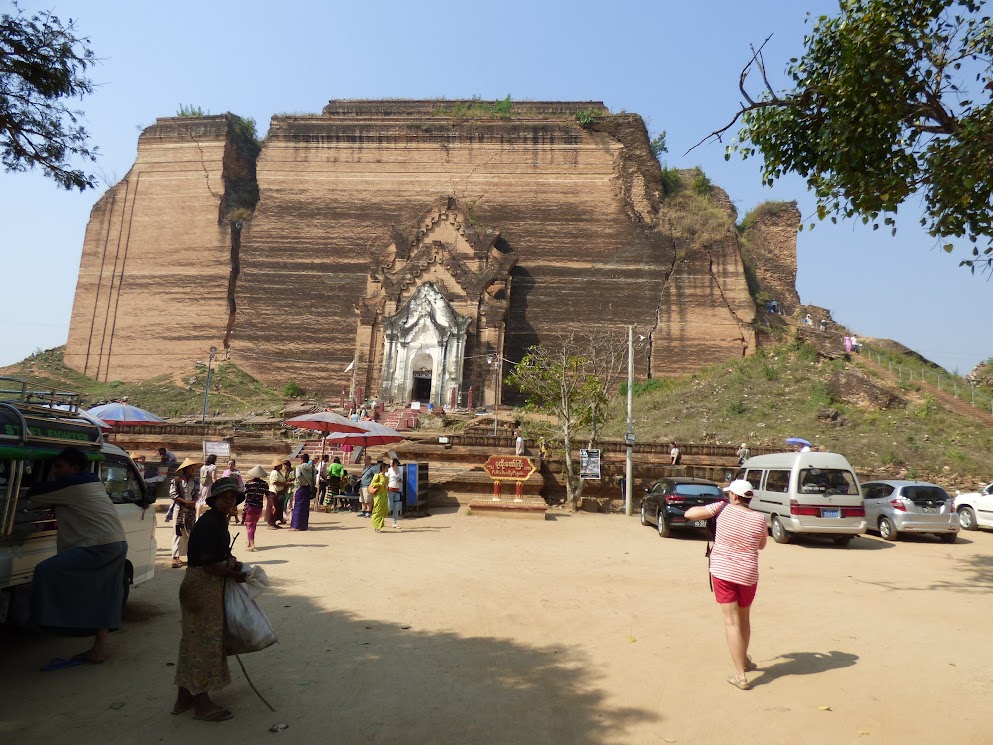 MINGUN PAGODA (PAHTODAWYI)