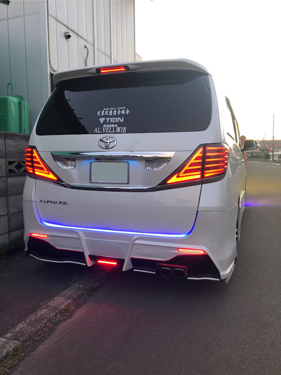 アルファードのしゃけんおわた もどしがしんど・暑い・イカリング復活。・車熱上昇中・車高短組合 AL.VELL軍団に関するカスタム事例の投稿画像4枚目