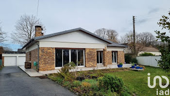 maison à Le Mesnil-Saint-Denis (78)