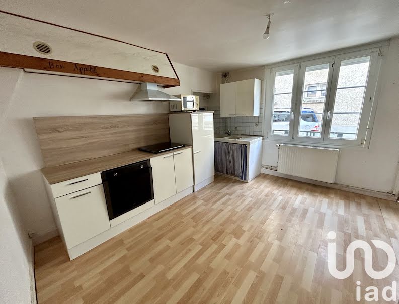 Vente maison 3 pièces 61 m² à Trépail (51380), 117 000 €