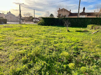 terrain à Bâgé-le-Châtel (01)