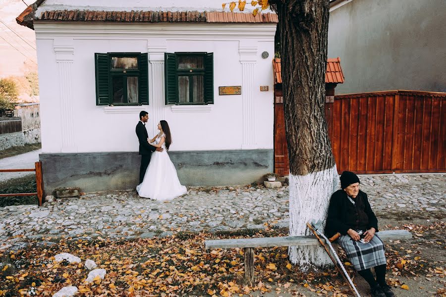 Fotografo di matrimoni Haitonic Liana (haitonic). Foto del 20 ottobre 2017