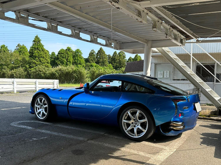 サガリスのTVR・サガリス・ガソリンに関するカスタム事例の投稿画像1枚目