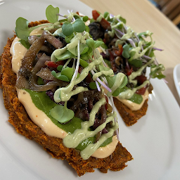 Raw Vegan Pizza