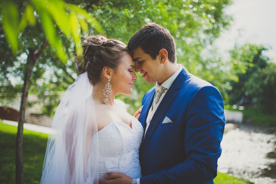 Fotógrafo de casamento Oleg Smagin (olegsmagin). Foto de 3 de outubro 2015