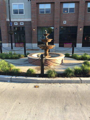 Median Fountain