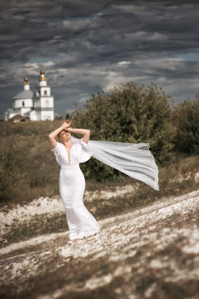 Fotógrafo de casamento Elena Bodyakova (bodyakova). Foto de 5 de setembro 2019