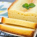 Classic Ricotta Pound Cake was pinched from <a href="http://www.callmepmc.com/classic-ricotta-pound-cake/" target="_blank">www.callmepmc.com.</a>