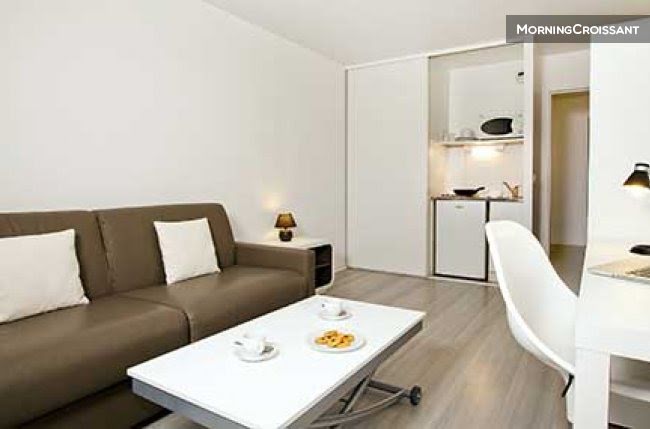 Appartement 1 pièce(s) 20 m²à louer Paris-20e-arrondissement