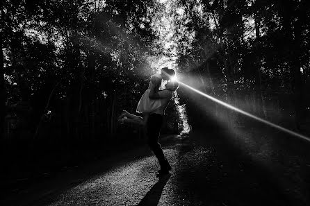 Fotografo di matrimoni Rinat Khabibulin (photorinat). Foto del 27 aprile 2023