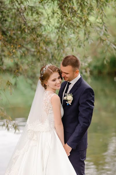 Fotógrafo de casamento Anastasiya Smirnova (asmirnova). Foto de 17 de setembro 2016