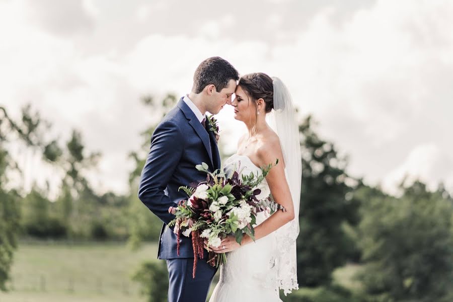 Fotógrafo de casamento Courtney Paige (courtneypaige). Foto de 8 de setembro 2019