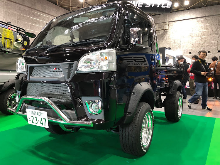 ジムニーのオートメッセ2020・スーパーカー・オーバーフェンダー・四駆・カスタムに関するカスタム事例の投稿画像10枚目