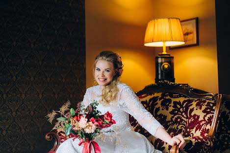 Nhiếp ảnh gia ảnh cưới Artur Davydov (archerdav). Ảnh của 28 tháng 7 2015