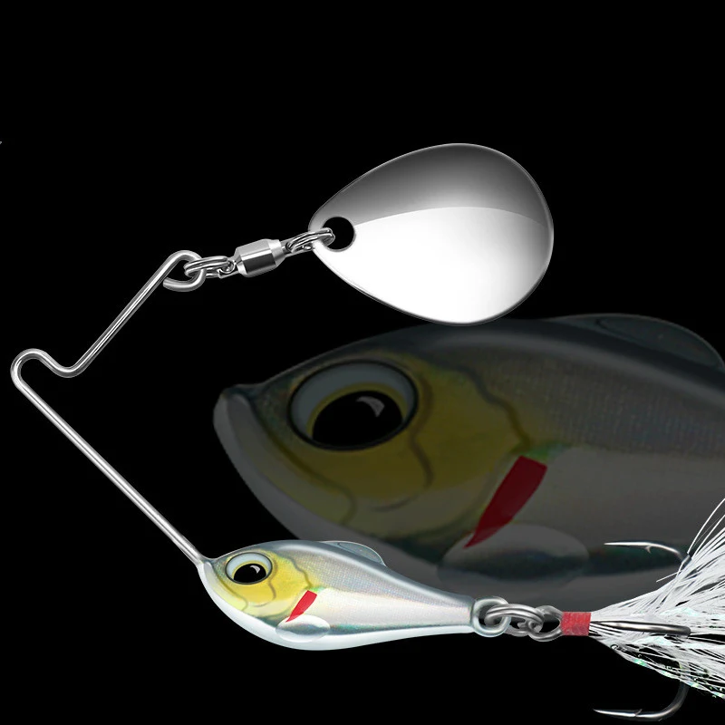Isca giratória Buckthorn com lantejoulas compostas, atrativa para pesca esportiva. Seu brilho e ação simulam presas, aumentando as chances de captura.