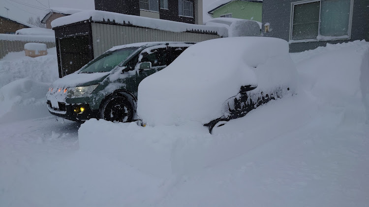 デリカD:5の北海道デリカ会・デリカd5がある生活・エッセがある生活・雪に関するカスタム事例の投稿画像1枚目