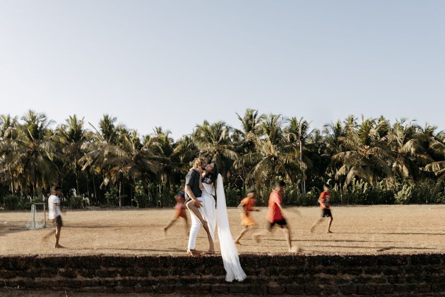 Fotógrafo de casamento Amanbol Esimkhan (amanbolast). Foto de 1 de abril