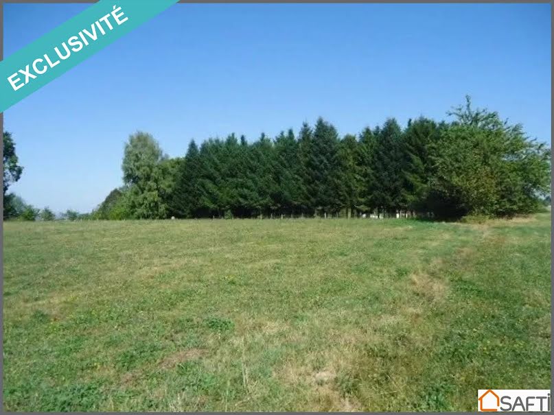 Vente terrain  6488 m² à Uzerche (19140), 55 000 €