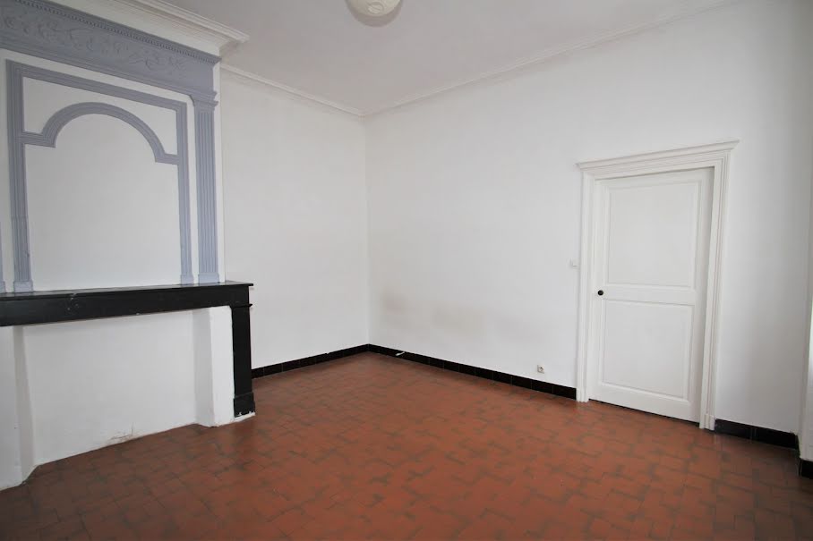 Location  appartement 2 pièces 39.21 m² à Decize (58300), 355 €