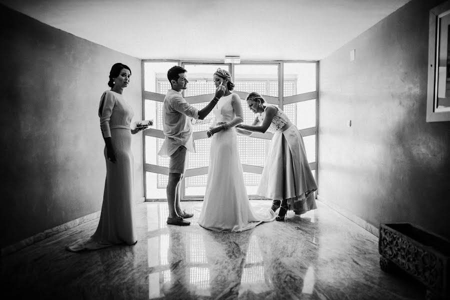 結婚式の写真家Alberto Parejo (parejophotos)。2016 9月14日の写真