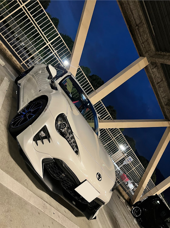 86の9月もよろしくお願いします。・ガソリン代高い・ドライブ・遠出したいに関するカスタム事例の投稿画像1枚目