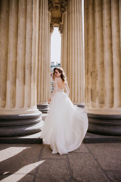 Fotógrafo de casamento Alena Dolgopolova (alenainsolence). Foto de 23 de abril 2019