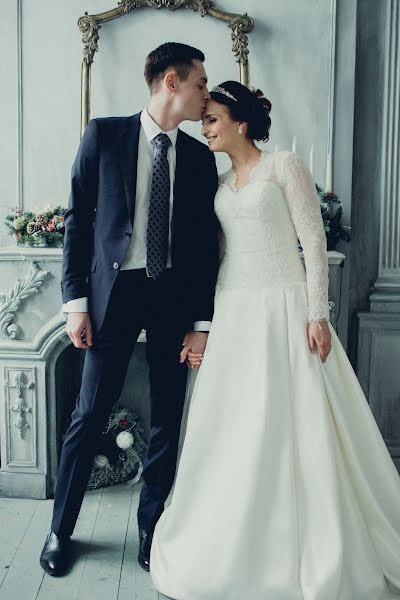Nhiếp ảnh gia ảnh cưới Anton Dzobaev (antondzobaev). Ảnh của 10 tháng 3 2016