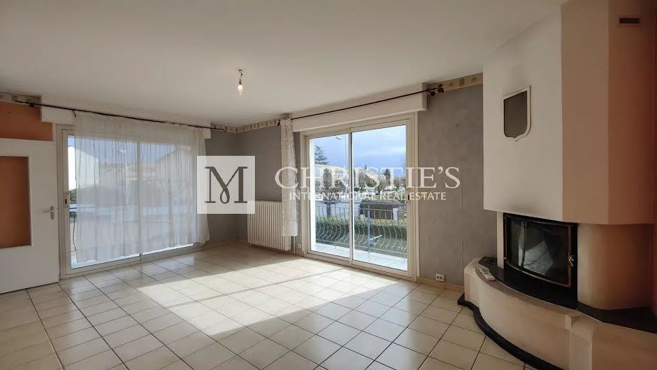 Vente maison 7 pièces 173.17 m² à La Rochelle (17000), 646 600 €