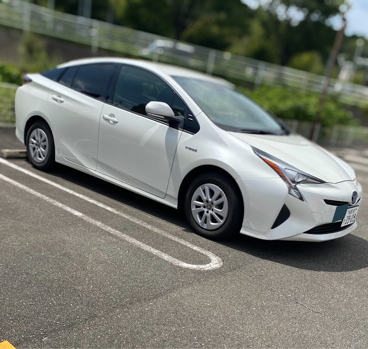 プリウスの落ち込む〜!・入院中の愛車・いつもイイネ&コメントありがとうございます🙇‍♂️・はやく戻ってきて・くるますきなひととつながりたいに関するカスタム事例の投稿画像3枚目