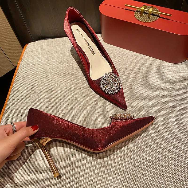 Sapatos de noiva vermelhos com fivela quadrada, salto alto para casamento de verão, uso duplo, para mulheres