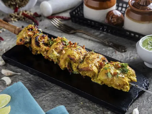 Chicken Lehsuni Tikka