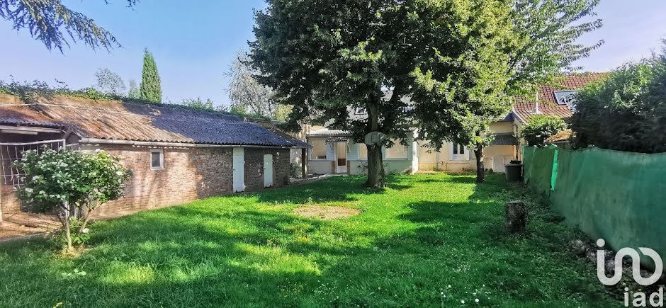 Vente maison 4 pièces 119 m² à Arvillers (80910), 119 000 €