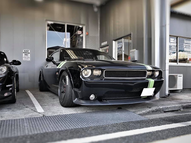 ダッジ チャレンジャー マフラー magnaflow challenger