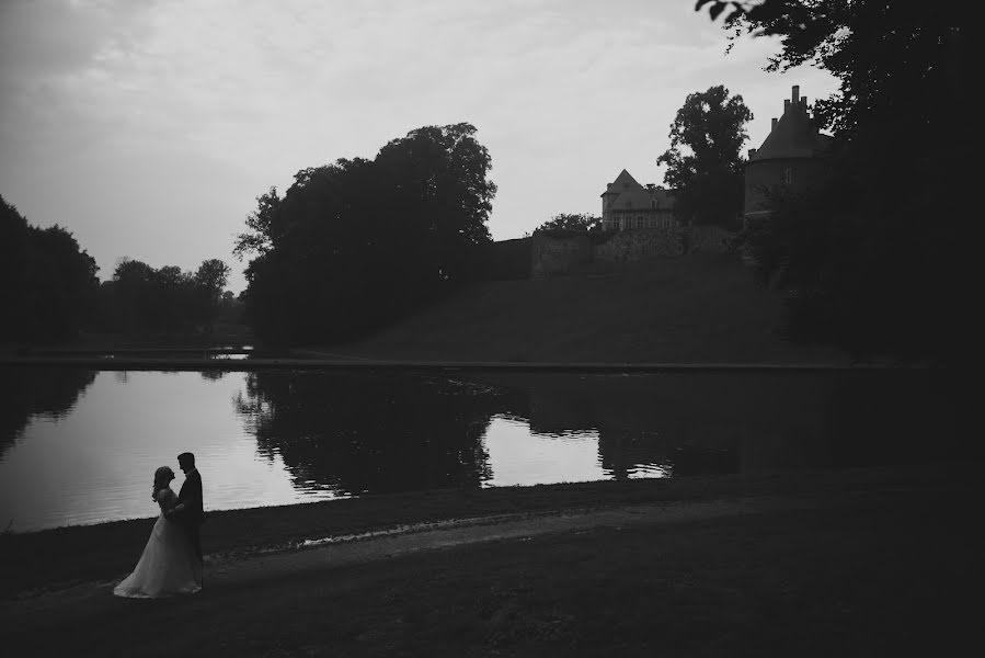 Fotógrafo de casamento Haitonic Liana (haitonic). Foto de 5 de abril 2019