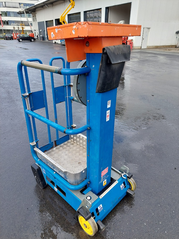 Picture of a POWER TOWERS PECOLIFT