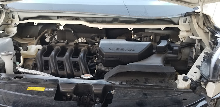 セレナのDIY・車高調整に関するカスタム事例の投稿画像1枚目