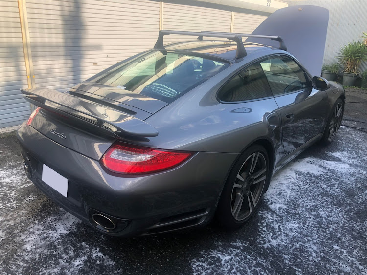 911 クーペのポルシェ911・ポルシェ997ターボ・ポルシェ997・ポルシェ911ターボ・テニスに関するカスタム事例の投稿画像1枚目