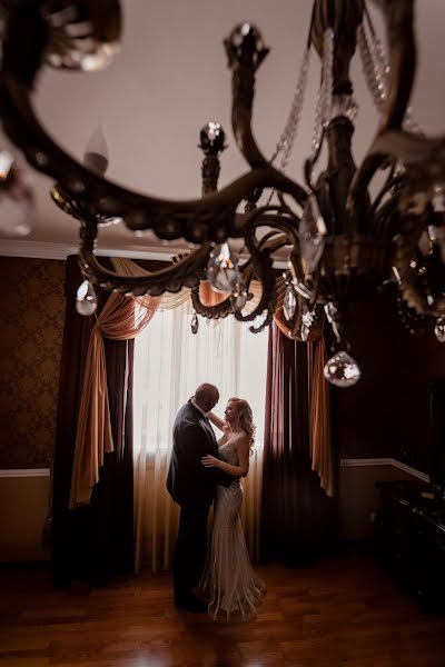 結婚式の写真家Marina Karpenko (marinakarpenko)。2019 6月24日の写真