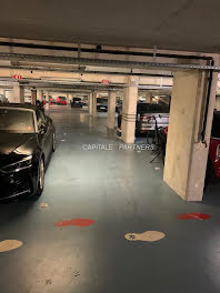 parking à Paris 3ème (75)