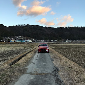 デミオ