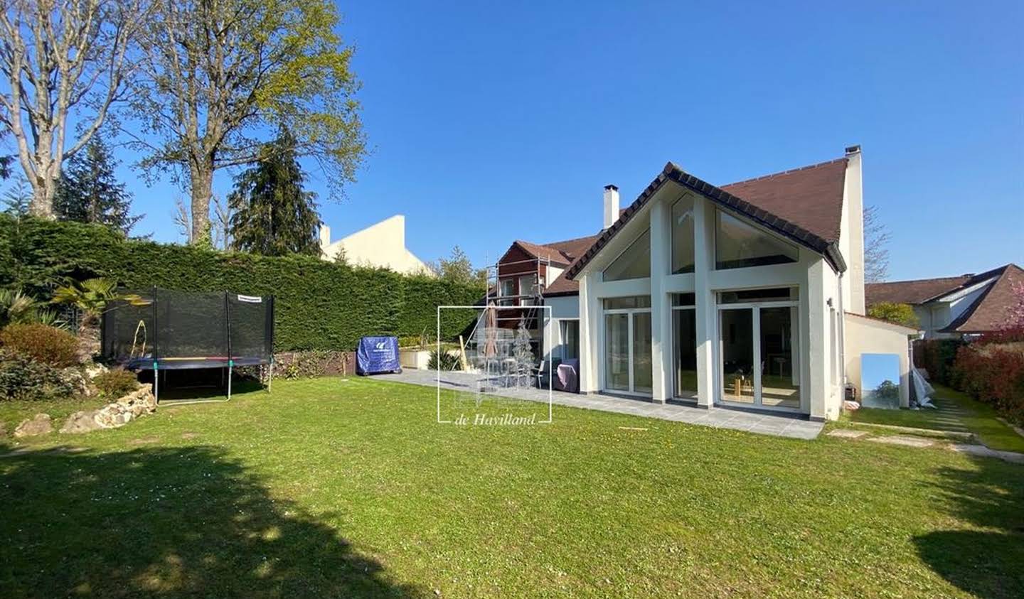 Maison avec terrasse Bougival