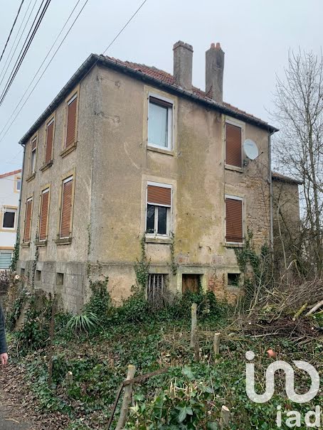 Vente maison 5 pièces 132 m² à Courcelles-sur-Nied (57530), 125 000 €