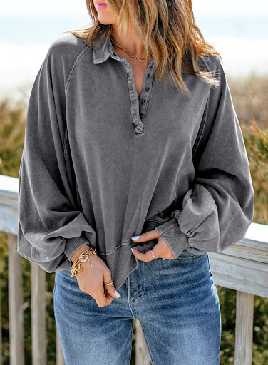 Title 57, Long-sleeve Blue-dyed V-neck Pullover Sweatshirt