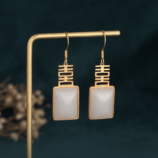 Title 1, Vintage Fengliu Su Jade Simple Earrings. Timele...