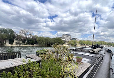 Apartment with terrace 18