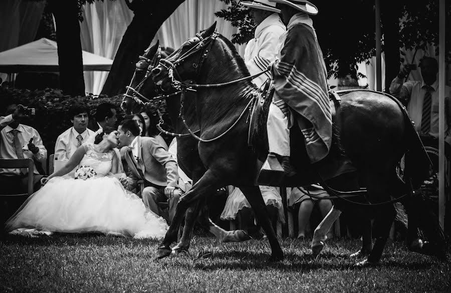 Fotógrafo de casamento Fabian Gonzales (feelingrafia). Foto de 22 de junho 2018