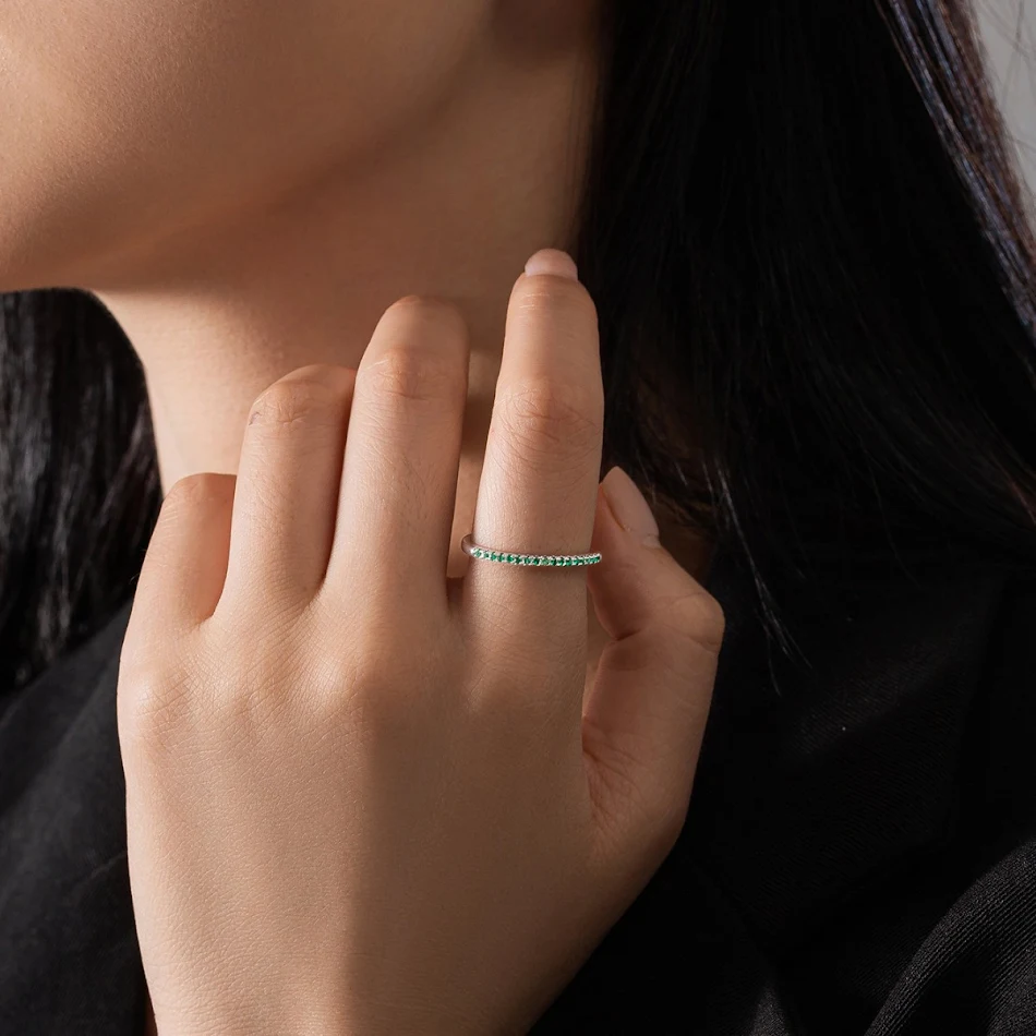 Bague femme en zircon micro-incrustée Bijou de niche Élégance et éclat Design unique pour un style sophistiqué et tendance