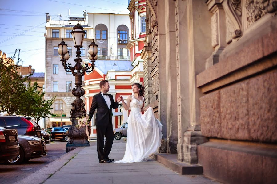 Wedding photographer Anna Zavodchikova (linxphoto). Photo of 9 July 2017