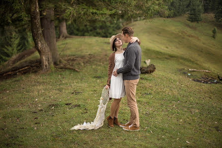 Fotografo di matrimoni Kseniya Vorotnikova (ksushav). Foto del 27 settembre 2016