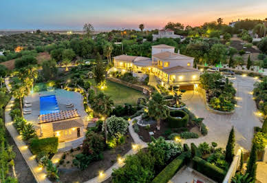 House with garden and terrace 8